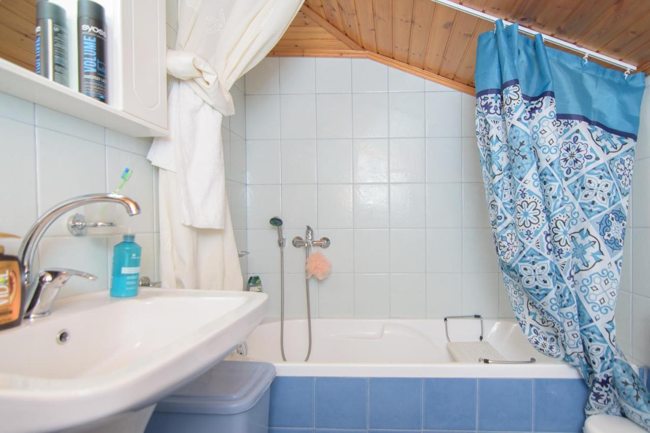 Samian Thalia Apartment Pagondas Екстериор снимка